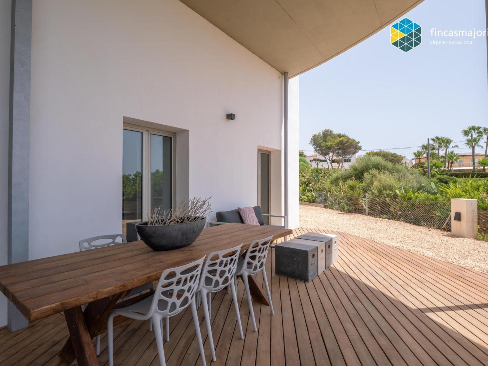 Sa Cova Blanca Villa *